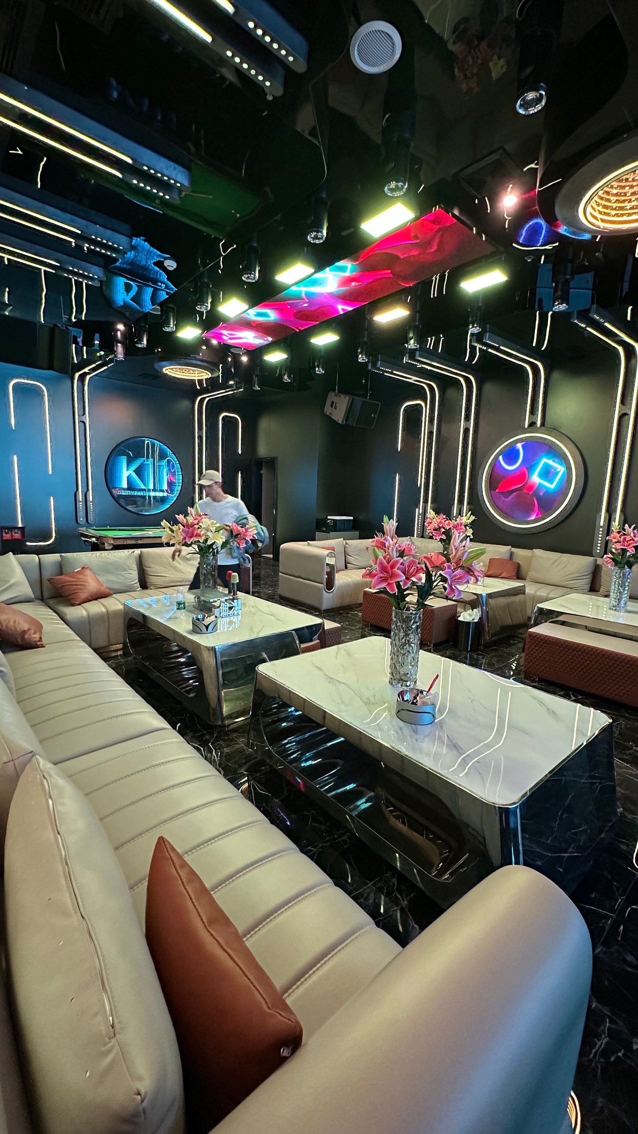 肇庆商务ktv享单人服务-广宁县ktv预订